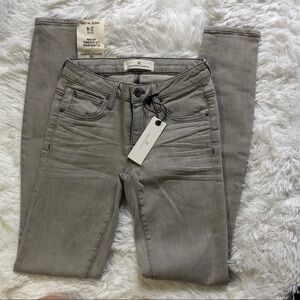 🍁 BB Dakota Soft Gray Jeans